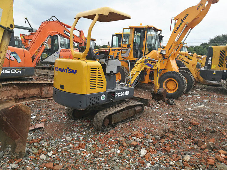 使用済みコマツー pc55mr/35mr/30/20/18/10/01 5トン/3トン/2トン/1トン エグバレーター 良好な状態