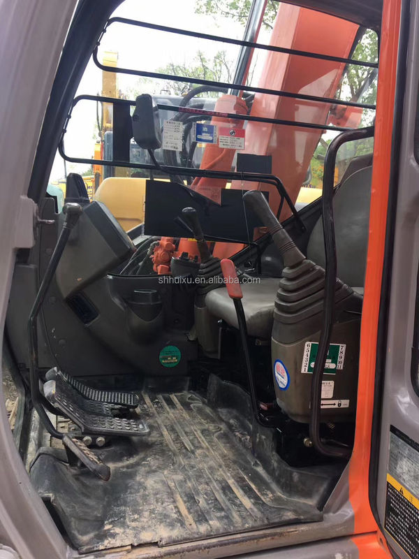 中古のHitachi75USミニ掘削機を販売中古のHitachi75US小型掘削機は良好な状態です