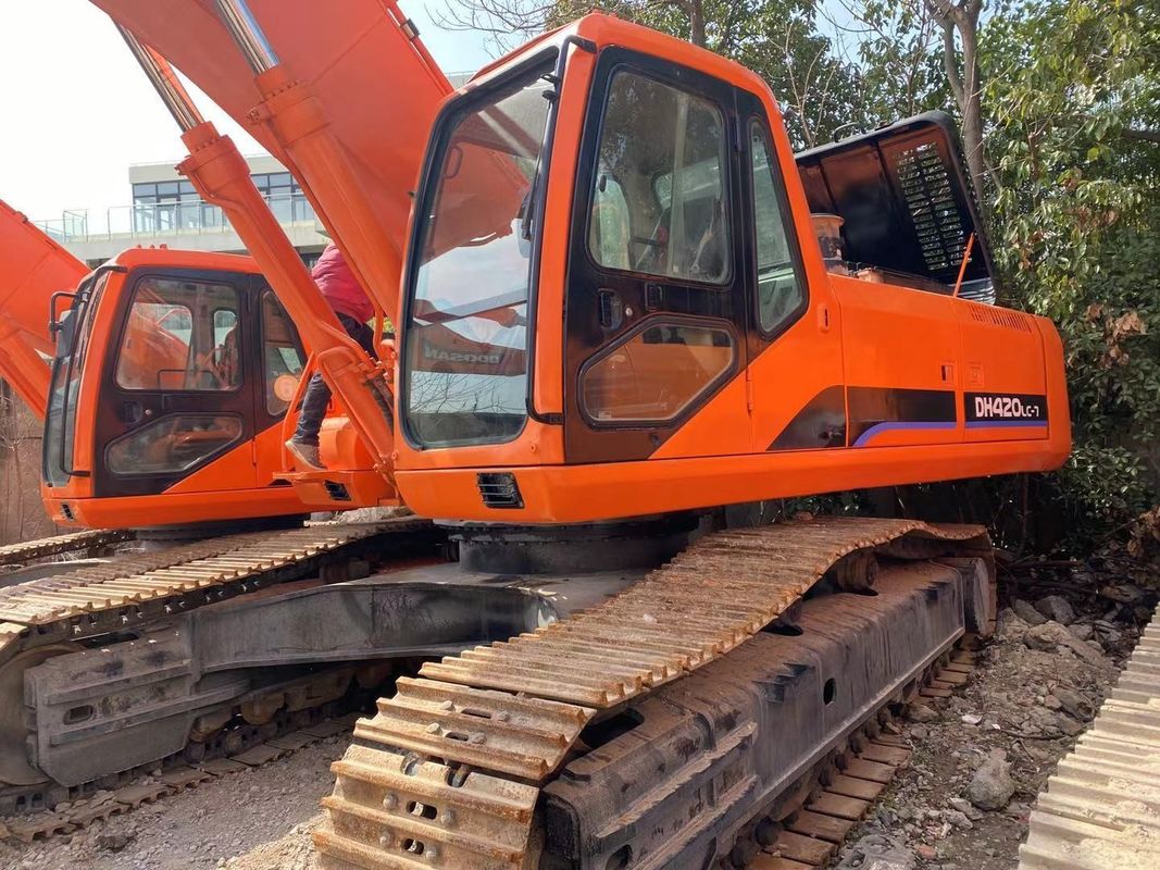 ドーサン 熱売り 優質な中古液圧クローバー掘削機 ドーサン DH420 中古掘削機 ベストセラー