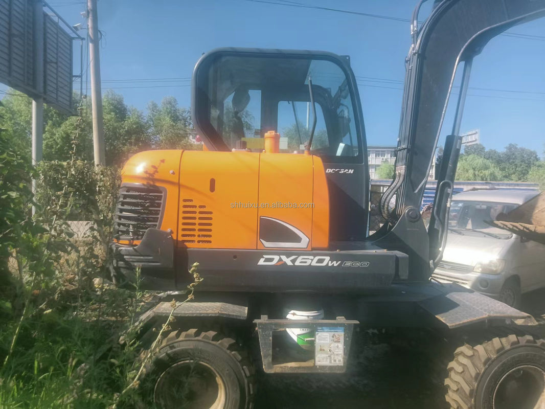 ドーサン・ホットセール 中古ドーサン・DH60-7 クローラー・エグバレーター/中古ミニ・デグガー ドーサン・DX60W 安い価格