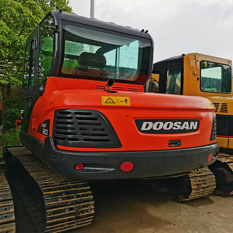 オリジナルミニ掘削機 ミニ掘削機 Doosan DX 60 ミニ掘削機