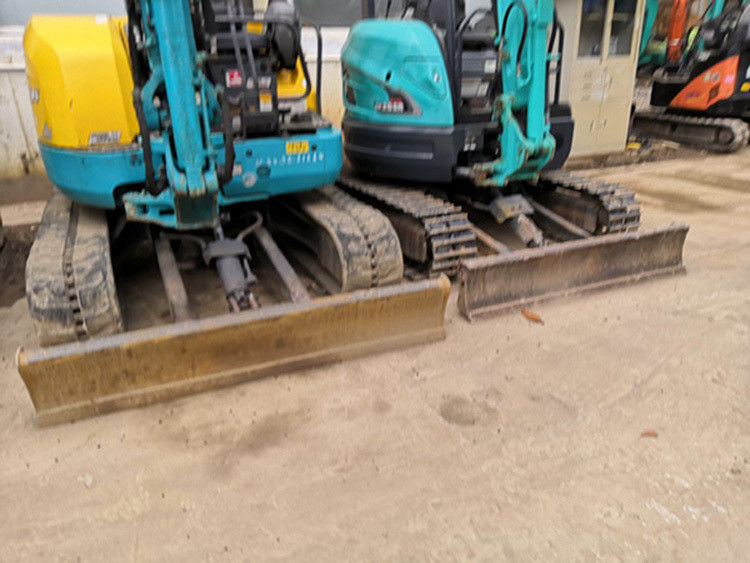 日本で安価で高品質の中古用掘削機でオリジナルの掘削機kobelco SK20SR