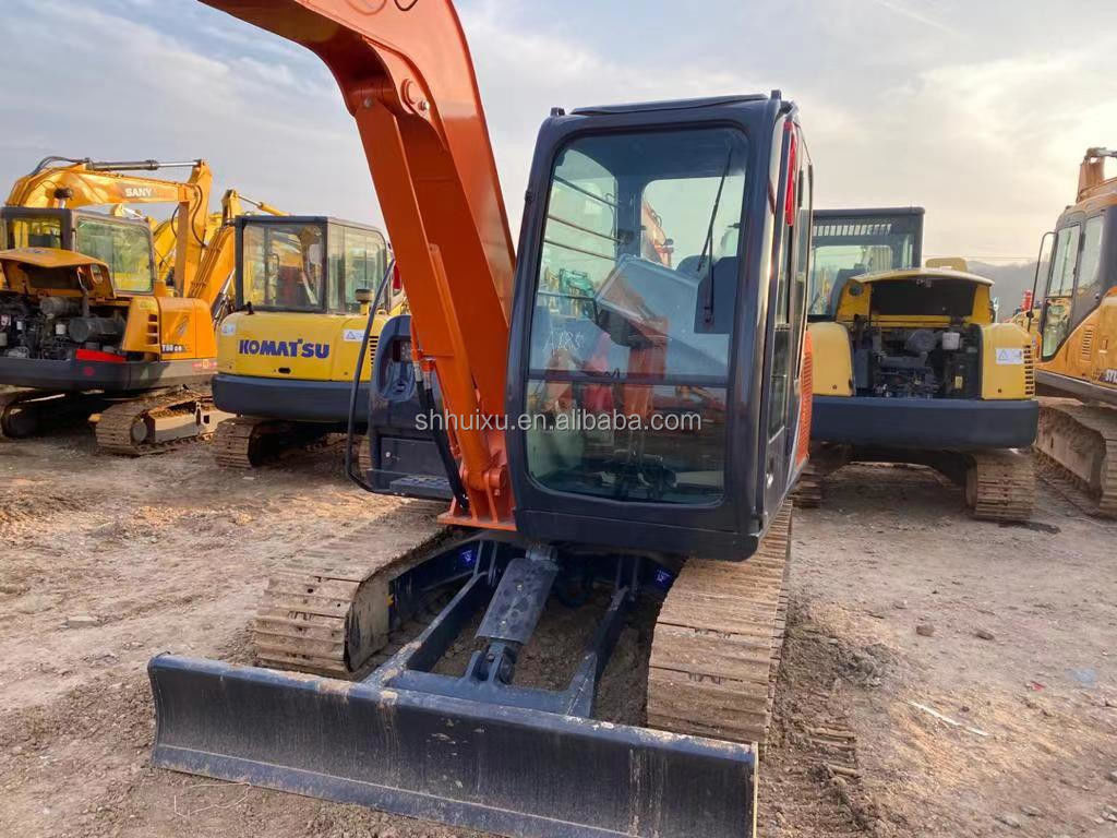 日本製の古着掘削機 販売中/中古 液圧クローラー掘削機 良好状態 HITACHI 60