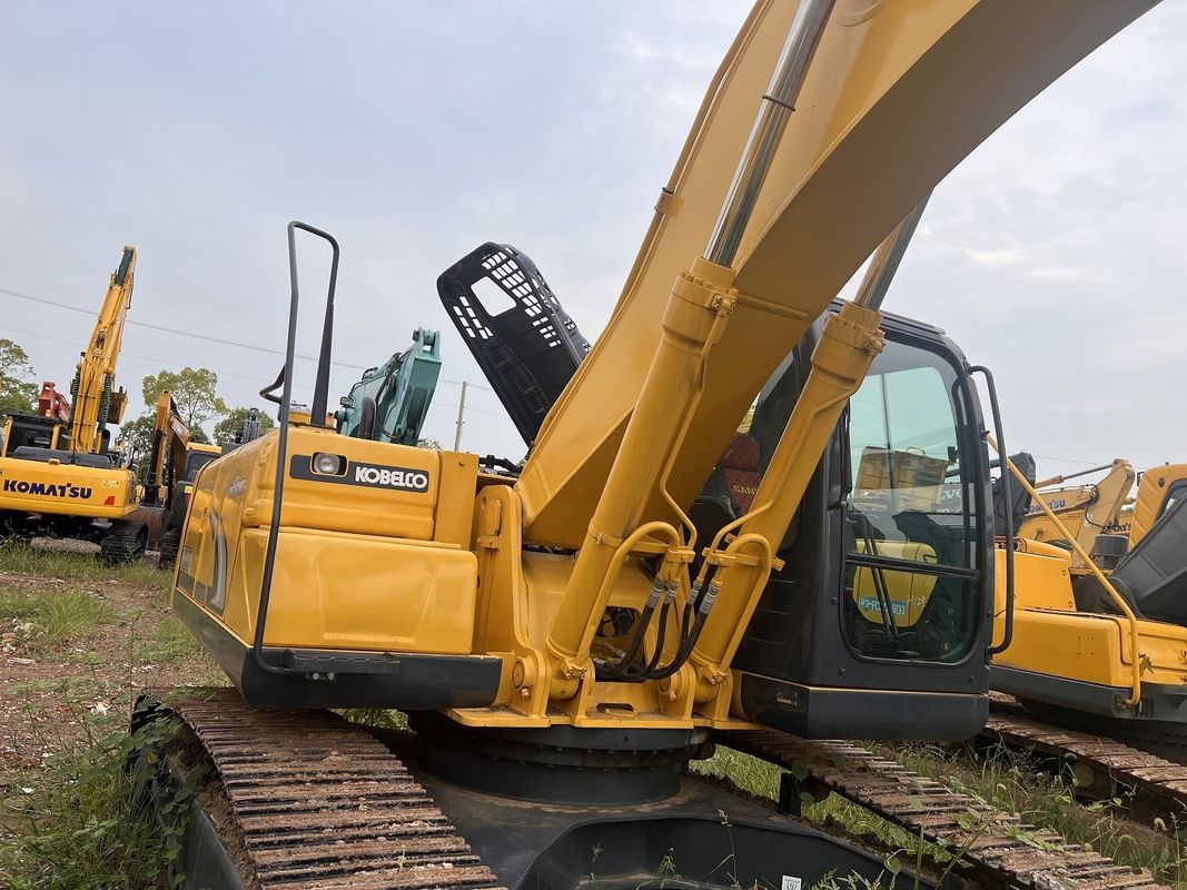 中古掘削機 コベルコ SK260 中古掘削機 中古機械 26トンの手作業の土掘削機 中古掘削機