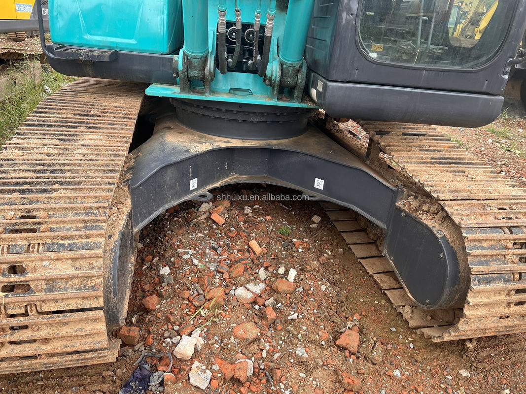 古い掘削機 Kobelco Sk200 良質の作業状態で使った掘削機 Kobelco Sk200