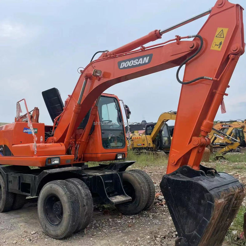 中国車輪掘削機 Doosan 150 中古掘削機 重機 大型掘削機