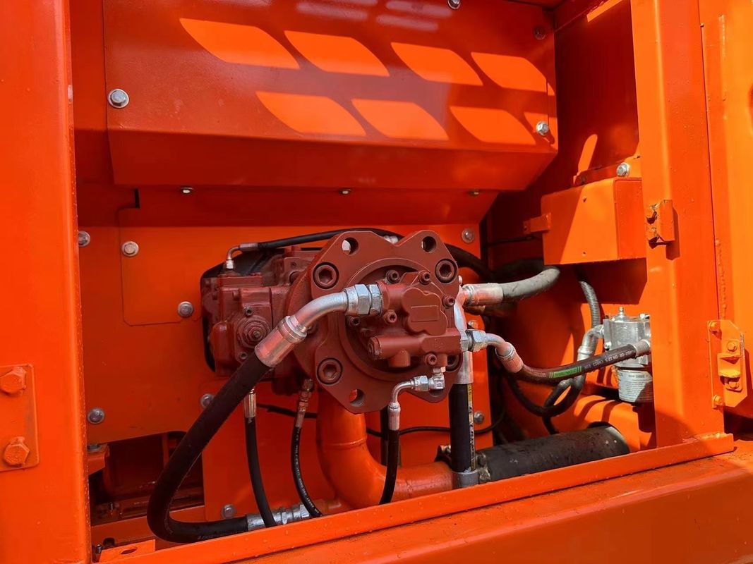 オリジナル塗装と状態 中古 掘削機 Doosan DX225LC 販売