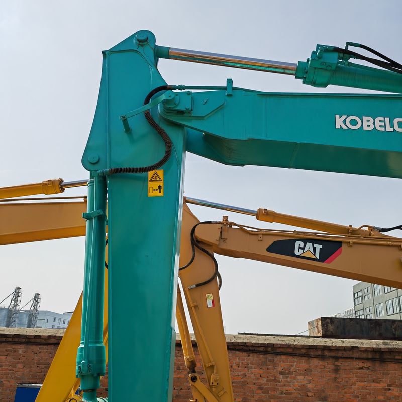 0.7m3 バケツ容量 13 トン 青色 中古 掘削機 コベルコ SK 135