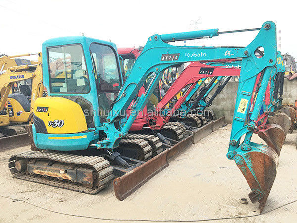 中古水力クローバー エグババター Kubota30 高品質/中古 ミニ掘削機 Kubota30 日本産 安い価格