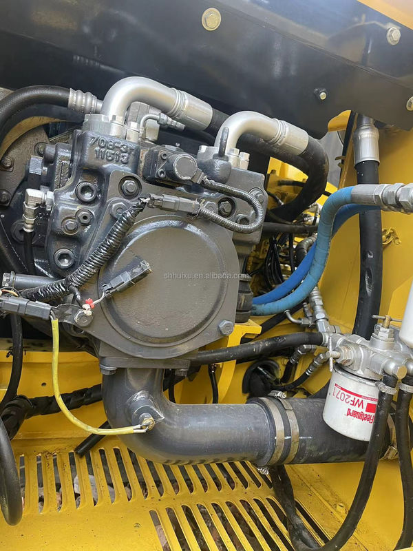 手作業用土掘り機 コマツー PC160 手作業機械 16 トンの手作業用ポスト穴掘り機 中古用土掘り機 販売