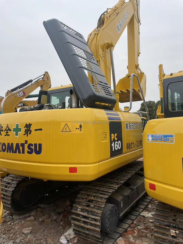 手作業用土掘り機 コマツー PC160 手作業機械 16 トンの手作業用ポスト穴掘り機 中古用土掘り機 販売