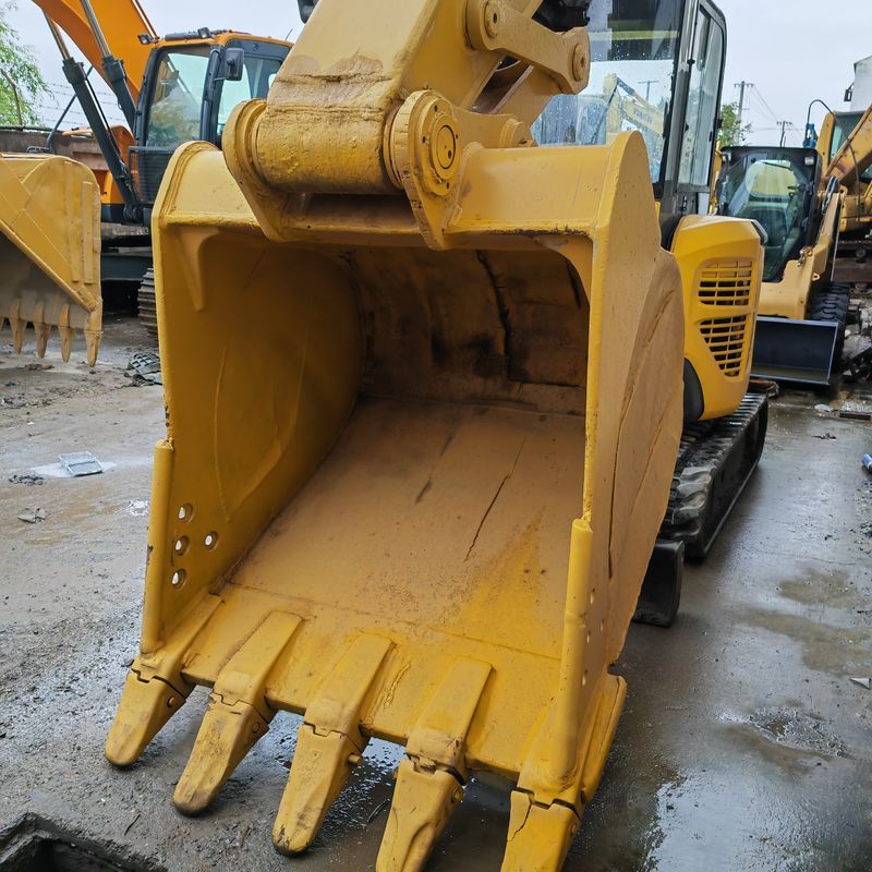 中古のカモ機械 中古の掘削機械 CAT 330 330C 330D ディーゼルエンジンの掘削機 エスカバター