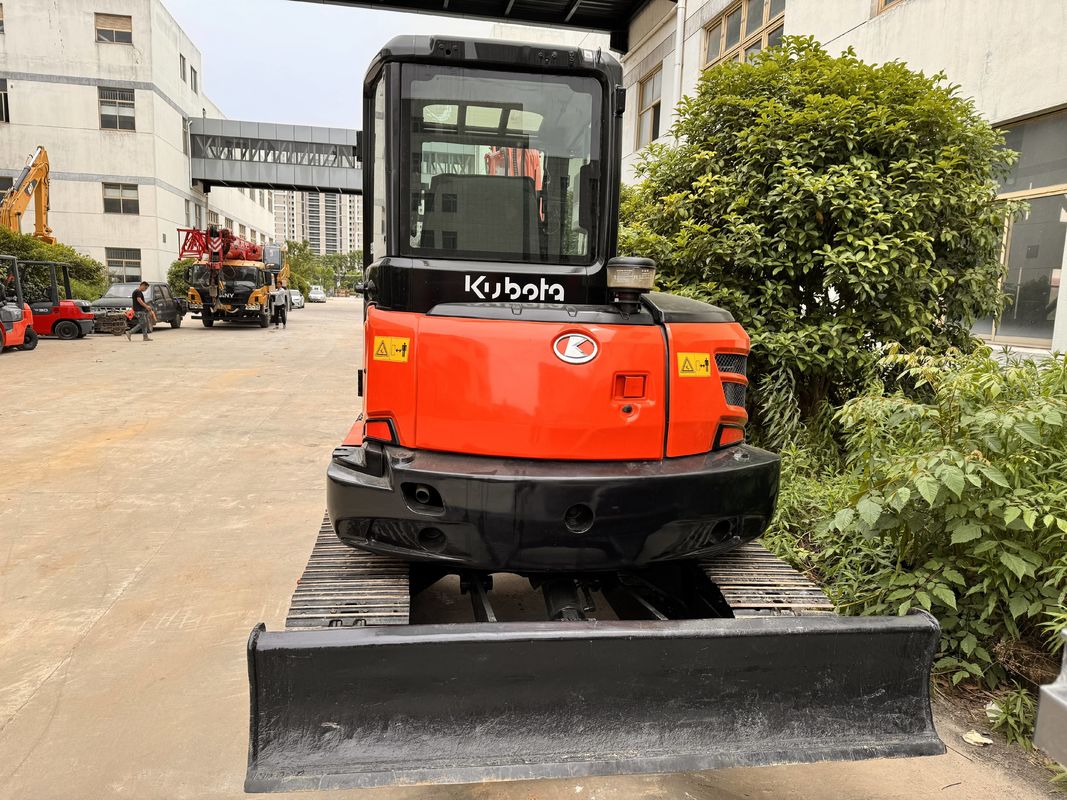 旧用掘削機 Kubota165 中古 クローバー 掘削機 ジャンパン 原作 建設機械 旧用ミニ掘削機 6.5 トン