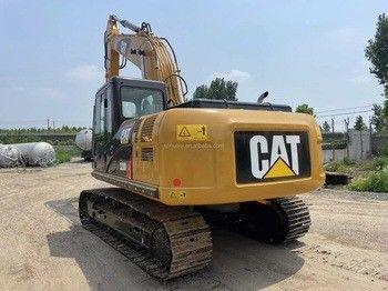 中古の掘削機 猫の毛虫320D