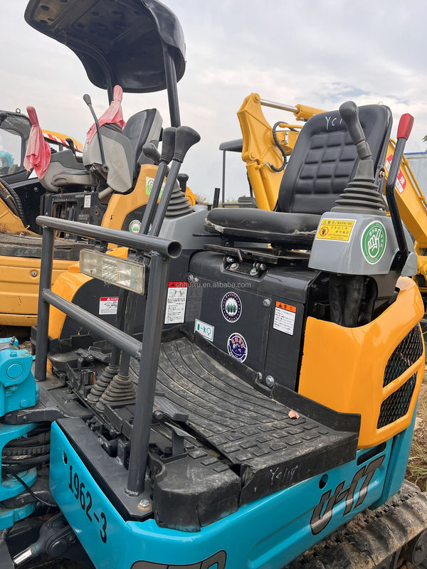 低労働時間 中古掘削機 ミニ Kubota u17/オリジナル色 中古 Kubota u17 販売中