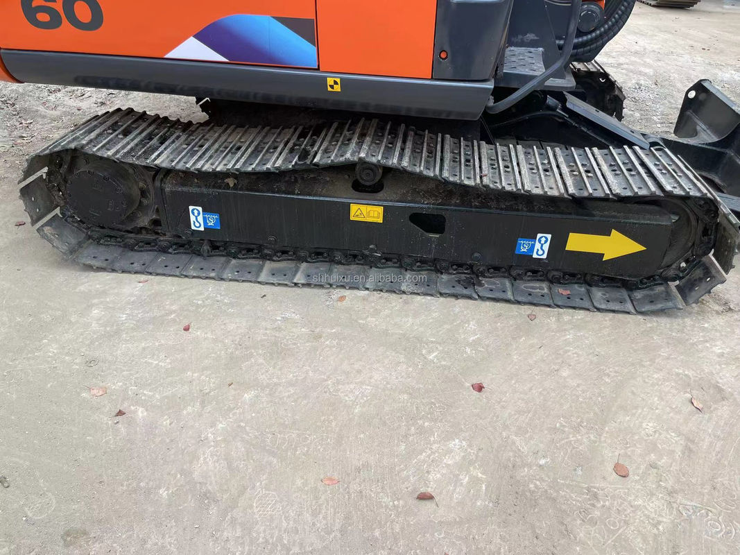 中古のHitachi ZX60掘削機 小型掘削機 中国出口機 ヒタチ ZX60掘削機 ミニ掘削機 販売価格良好