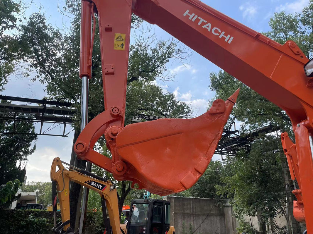 中古のHitachi ZX60掘削機 小型掘削機 中国出口機 ヒタチ ZX60掘削機 ミニ掘削機 販売価格良好