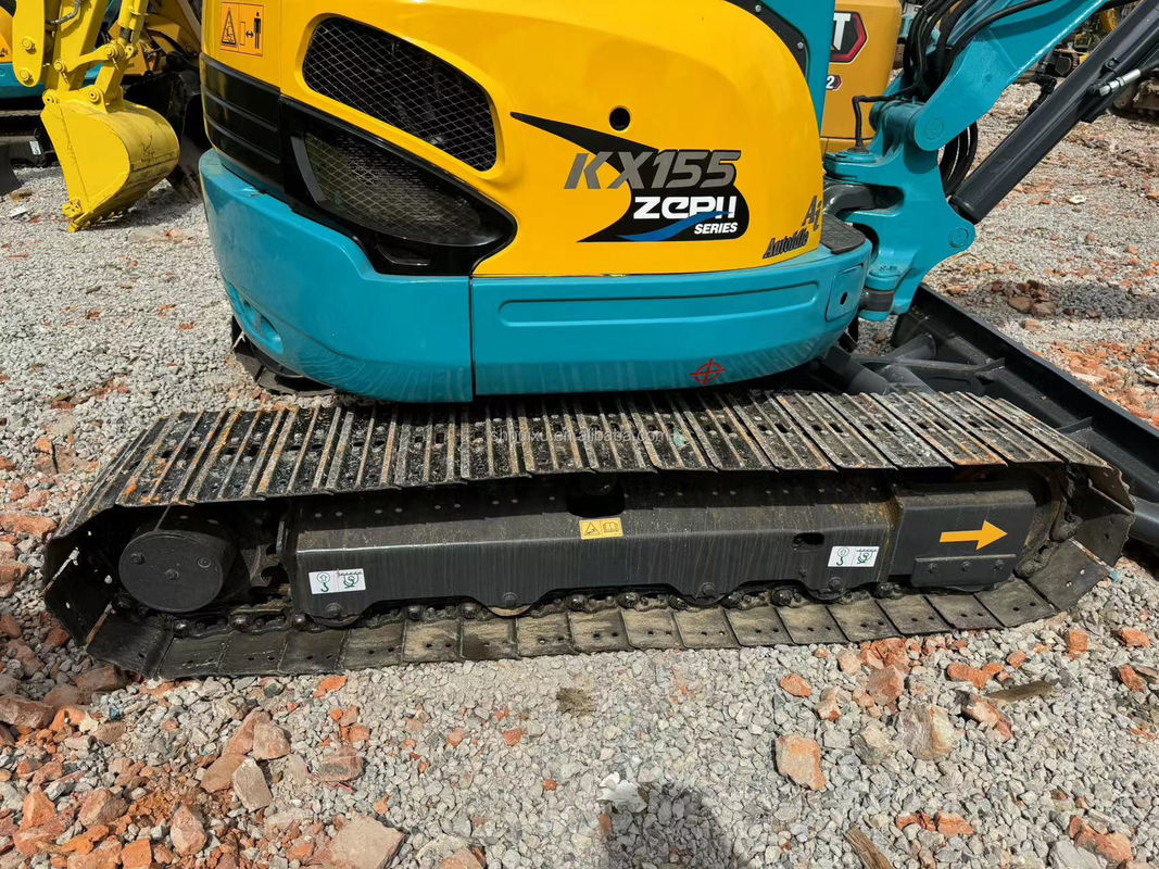 5.5トンのミニ古着掘削機 クボタ Kx155 日本原作 クローラー・ディガー