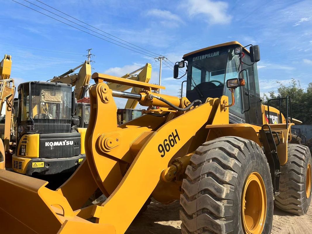 6トンの古着積載機 CAT966H古着キャタピラー 966輪積載機 古着積載機 トラクター