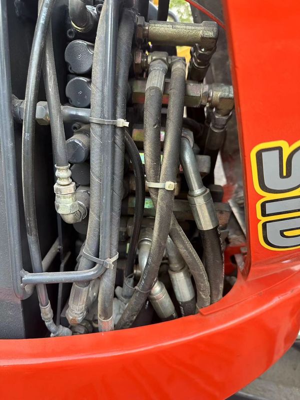 0.15m3 バケット レッド カラー ミニ 中古 掘削機 クボタ U35 中古 ミニ 掘削機