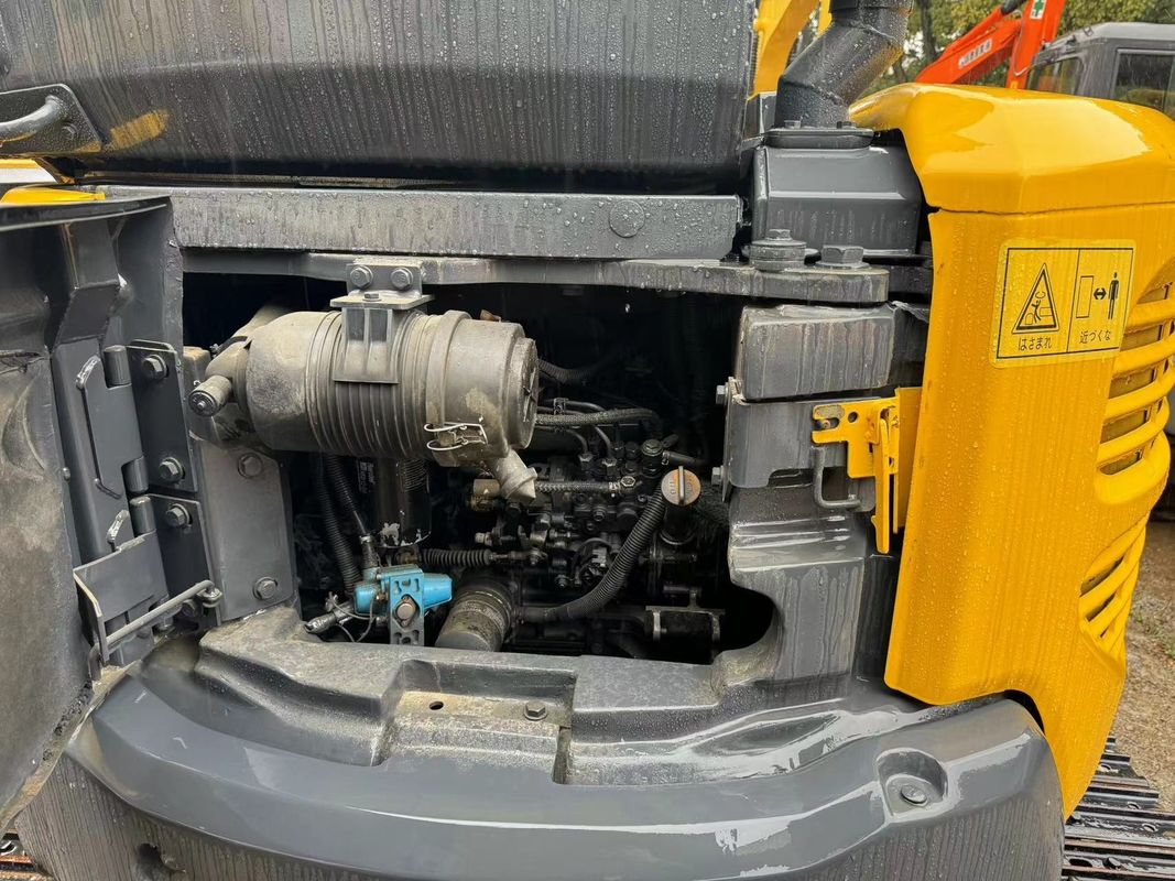 中古小型掘削機 コマツー PC55MR 中古ミニ掘削機 コマツー 5T 機械 家電 清掃機