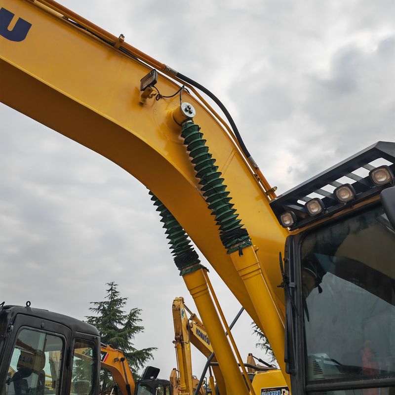 中古 掘削機 備品 KOMATSU PC200-8/オリジナルペイント 中古 KOMATSU PC200-8 格安で販売中