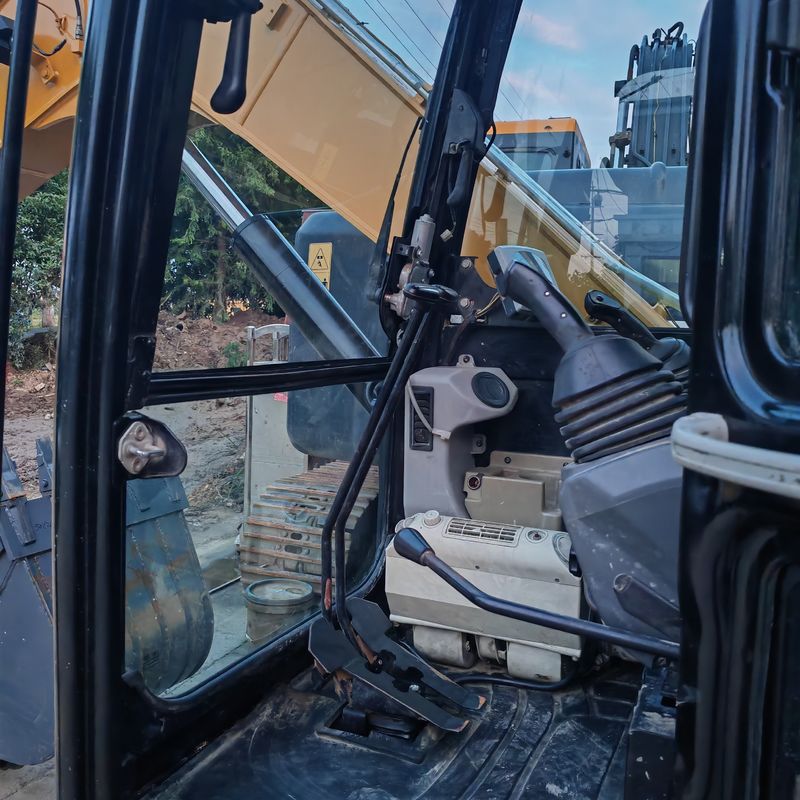 中古 掘削機 カット308E /セカンドハンド ミニ 日本 8TはEPAの建設ツールと設備を販売しています