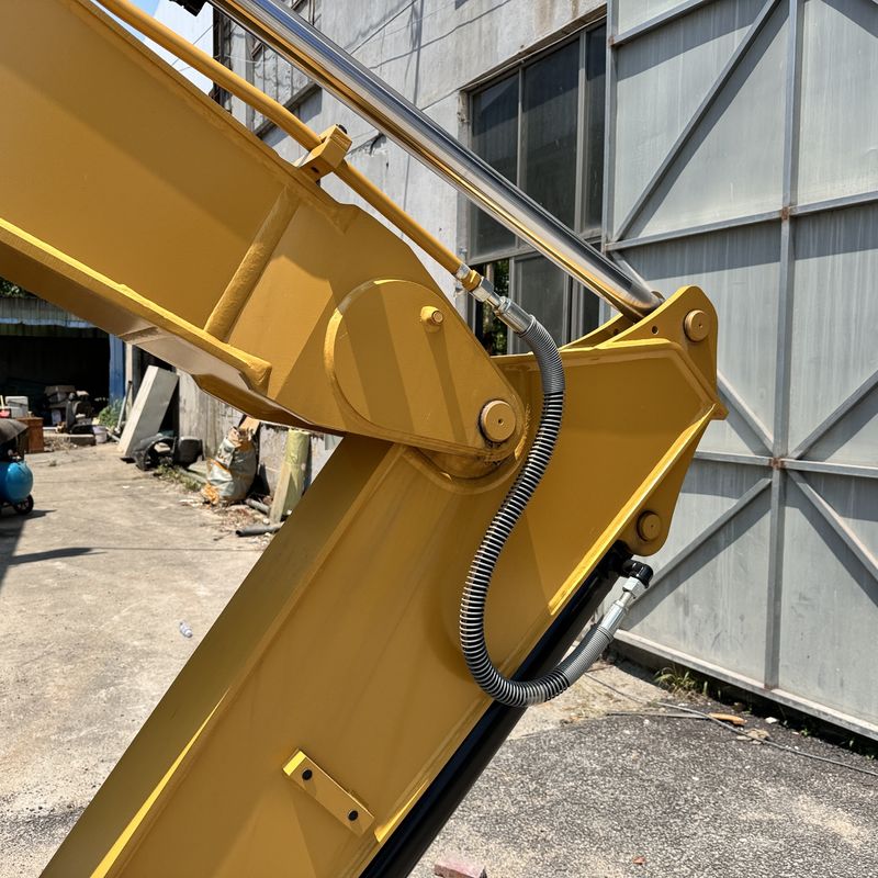 中古掘削機 日本 オリジナルマシン キャタピラー CAT307 中古ミニクローバー掘削機