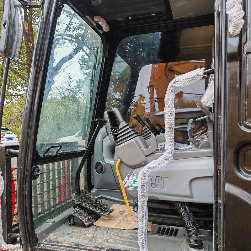 日本製 ミニ掘削機 カタピラー CAT312D 320D 330D 中古掘削機
