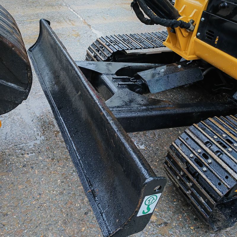 中古機械 CAT 305.5E 5トン 中古掘削機 中国製 CAT 305.5 土木機械