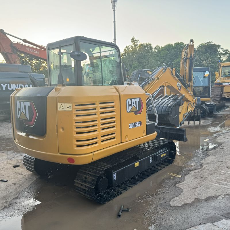 EU排出基準に準拠使用掘削機掘削機 CAT 305.5E2 EPAとCE証明書を持っている 最高品質 最高価格