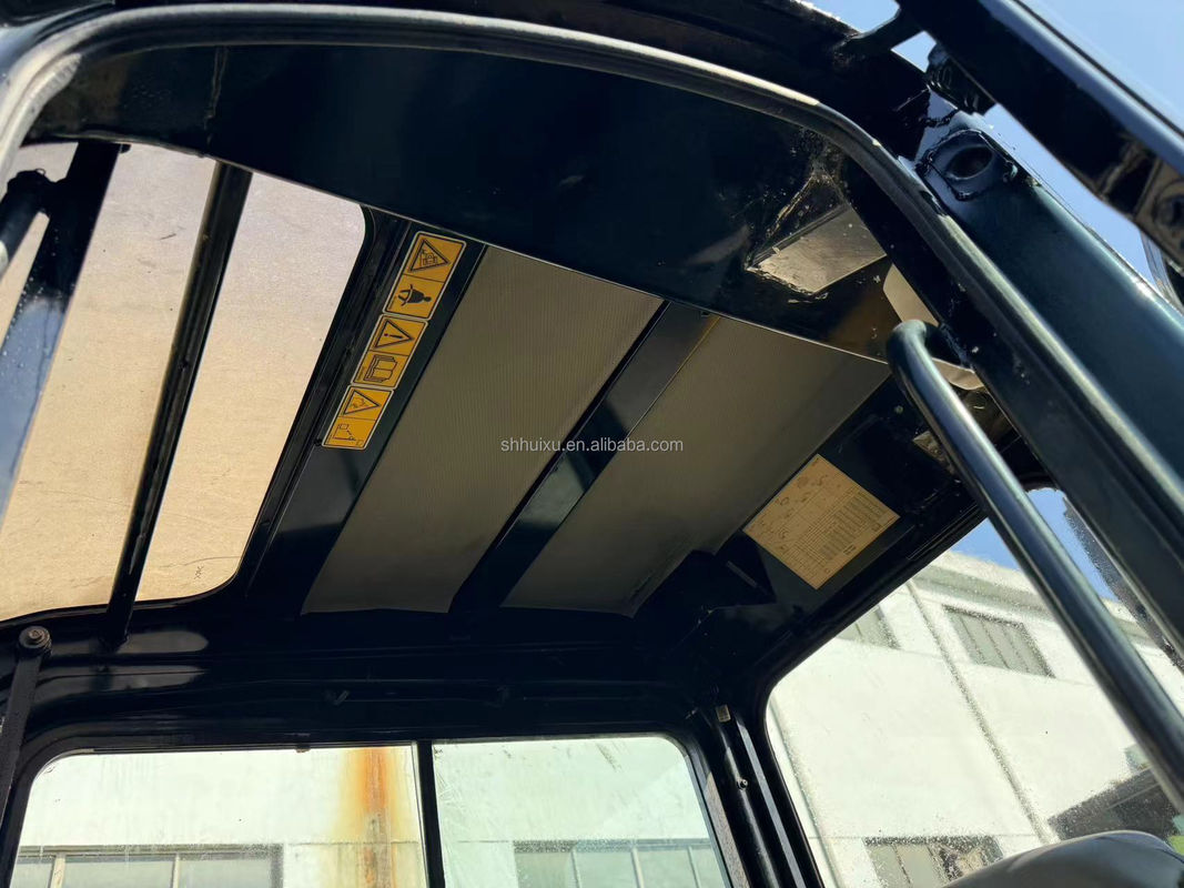 ほぼ新品 日本製 中古3トンのミニ掘削機 CAT303CR 中古クローラー 日本製 中古掘削機価格販売