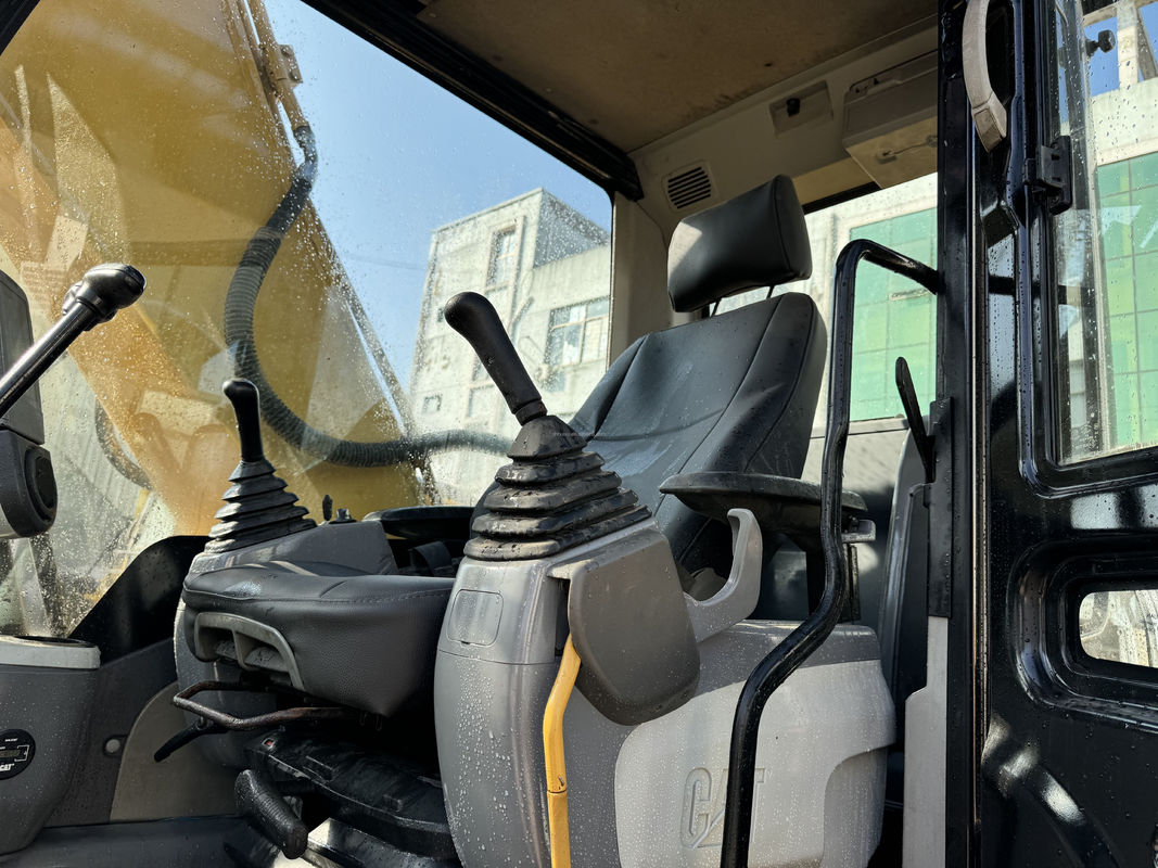 カタピラー-掘削機 原装320d2 水力工事 掘削機 CAT-320d2 状態良好 低価格で古着の爬虫式掘削機を売る