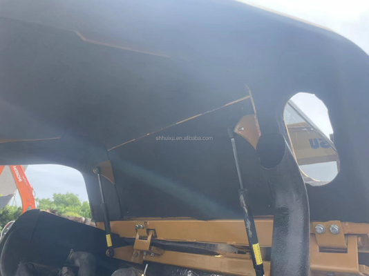 移動型クローラー掘削機 最大掘削高度9840mmのネコ用掘削機
